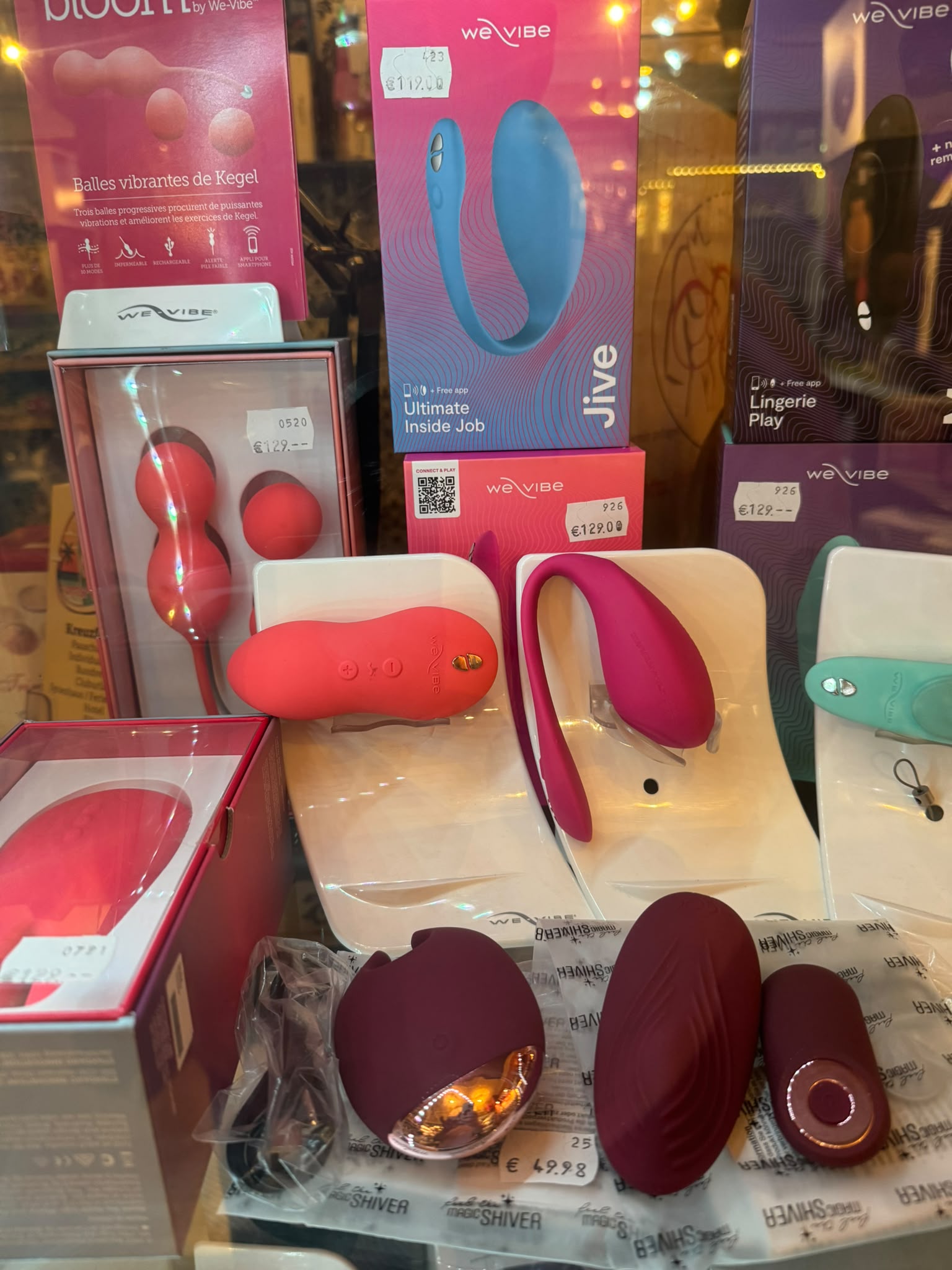 We-Vibe-Produkte in unserer Vitrine